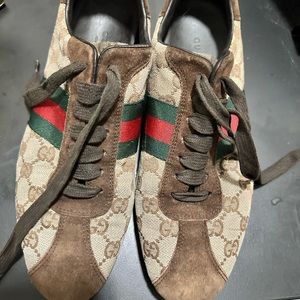 Gucci vintage sneakers sz 38.5
